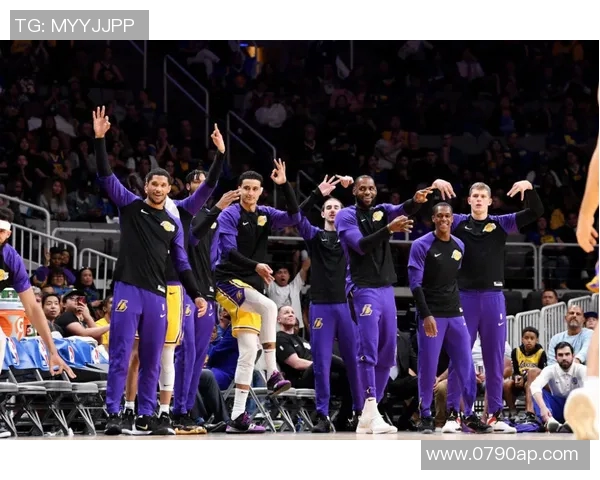 坎布尔迎战阿贾青年力争主场胜利展现球队实力与斗志